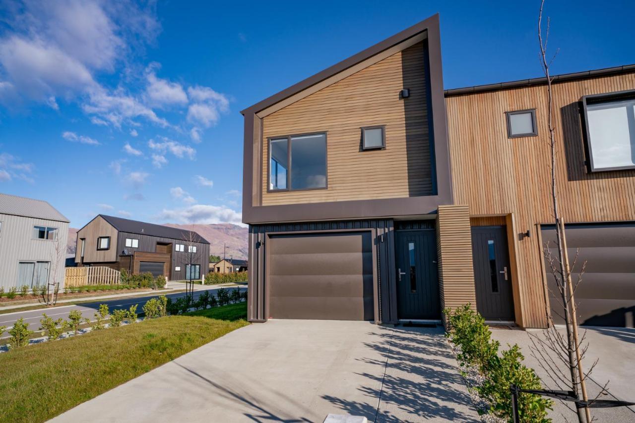 Wanaka Wonder - Wanaka Holiday Home Extérieur photo